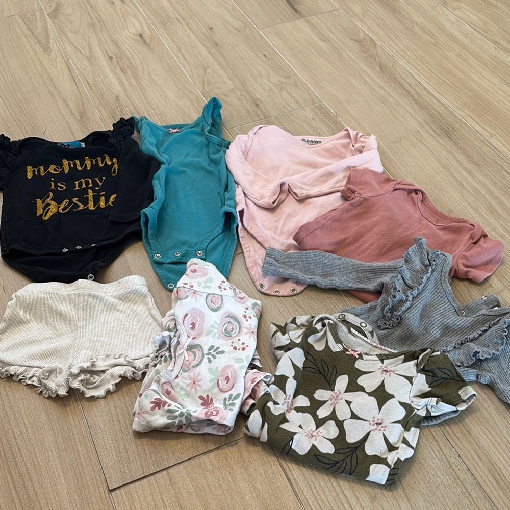 Old Navy Kids Bodysuits - Pink, Blue, Gray, Cream